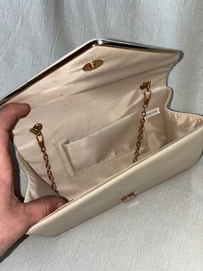 Elegant Cream Satin Evening Clutch with Gold Chain